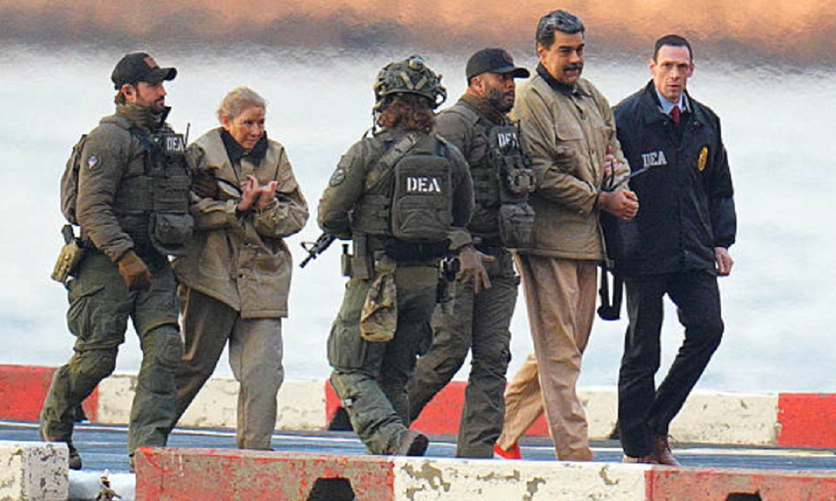 Militares venezolanos apostados en un puesto de control en la capital.